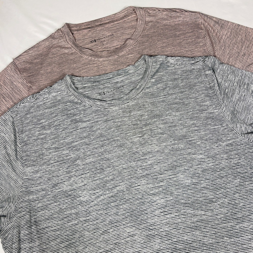 7 Diamonds Core Crew Men 2 Pack Micro Stripe Performance T-Shirt Grey Pink Large